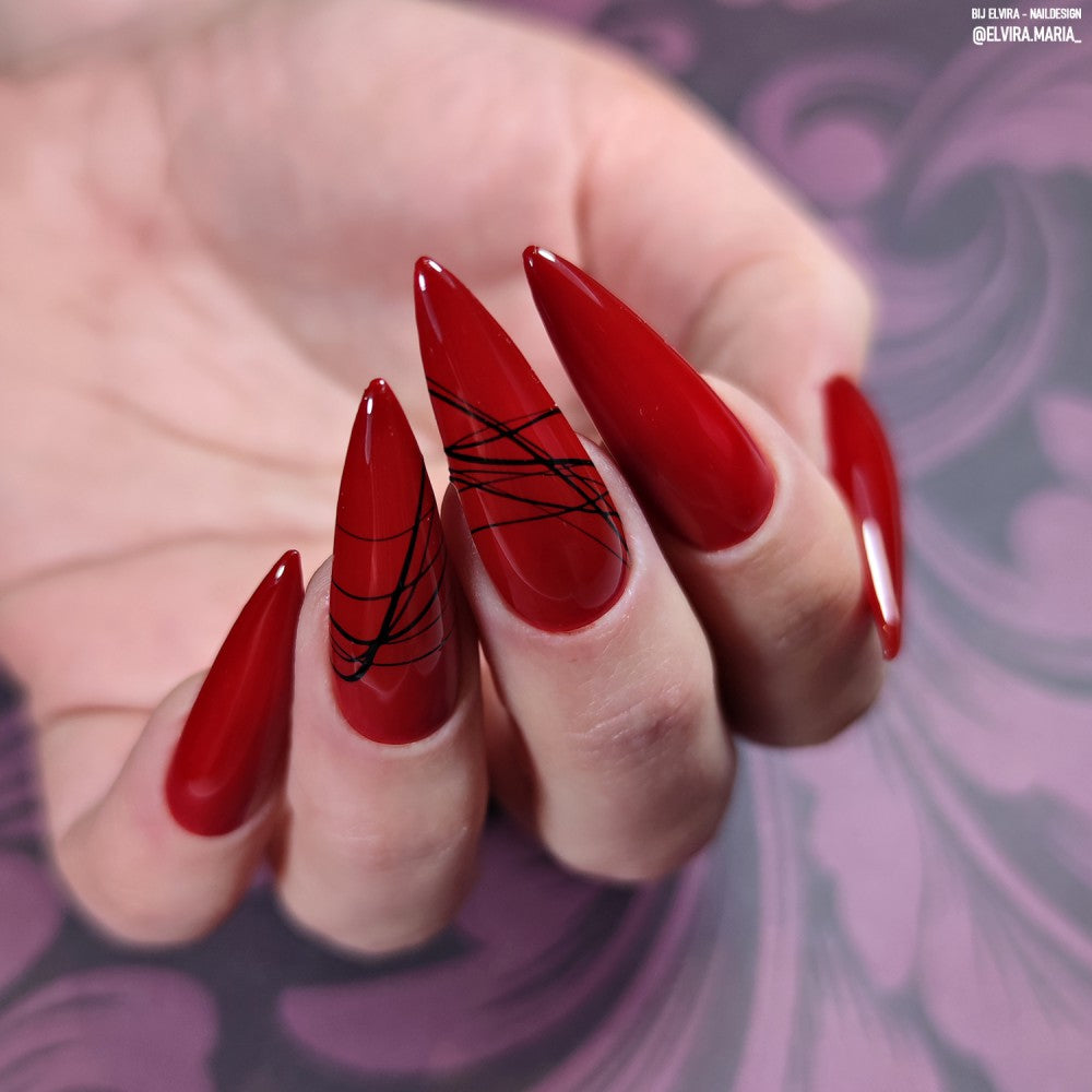 Striptease 15ml, Abstract
